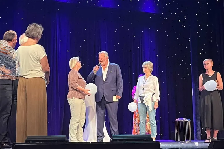 Talkshows & Lesungen8